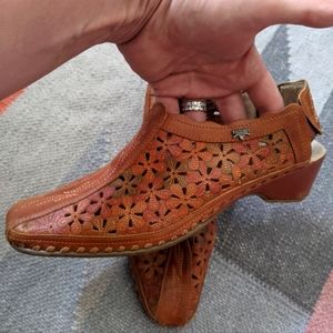Pikolinos Size 39 Sandals (women's 9)